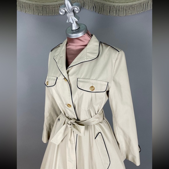 1970s princess coat vintage NAVY + BEIGE TRENCHCOAT fit flare full skirt jacket - Picture 9 of 10